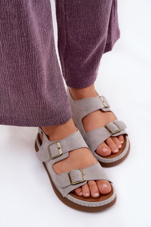Sandali da donna in suede sintetico grigi con fibbie Vinceza 79620
