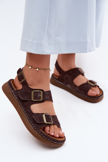 Sandali da donna in suede sintetico marroni con fibbie Vinceza 79620 2