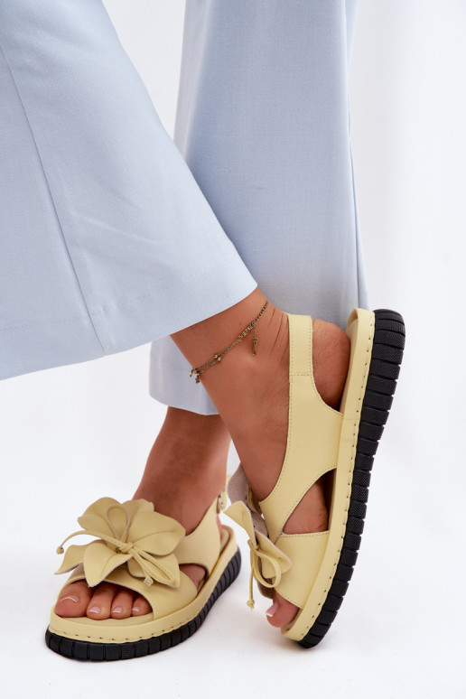 Sandali da donna Femminile Con decorazioni con fioriem Vinceza 66917 colore giallo