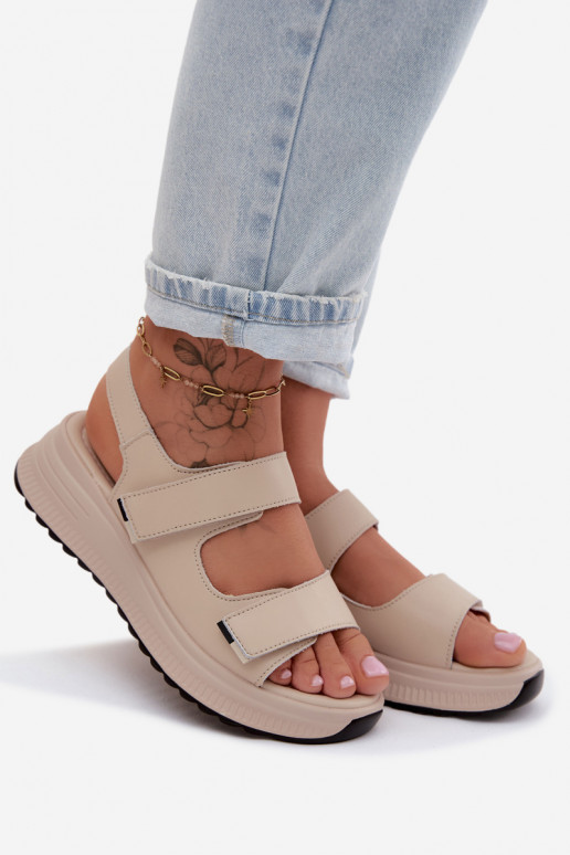 Sandali da donna color sabbia con chiusure adesive Jemela