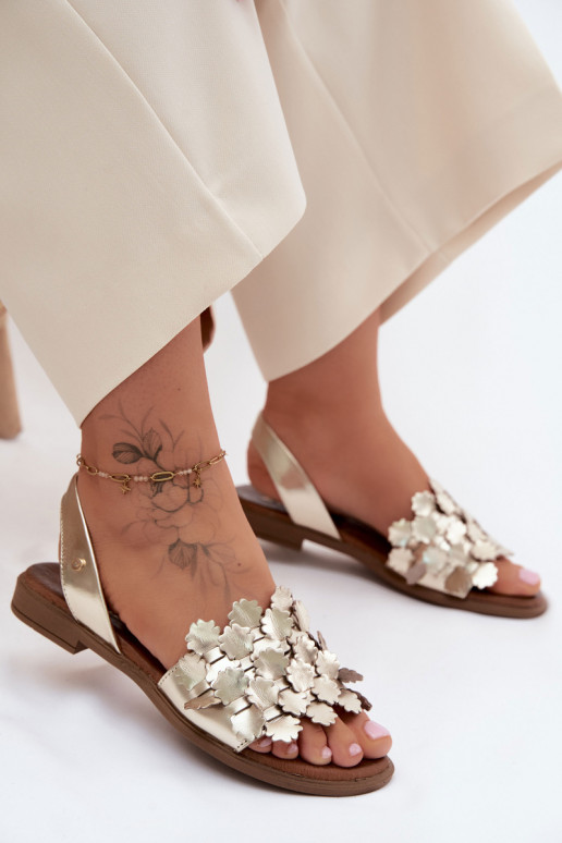 Sandali da donna con tacchi larghi Zazoo 40468 colore dorato