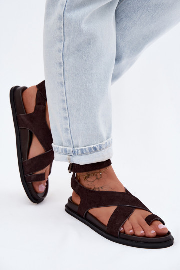 Sandali piatti in suede naturale D&A CR61-3049 cioccolato
