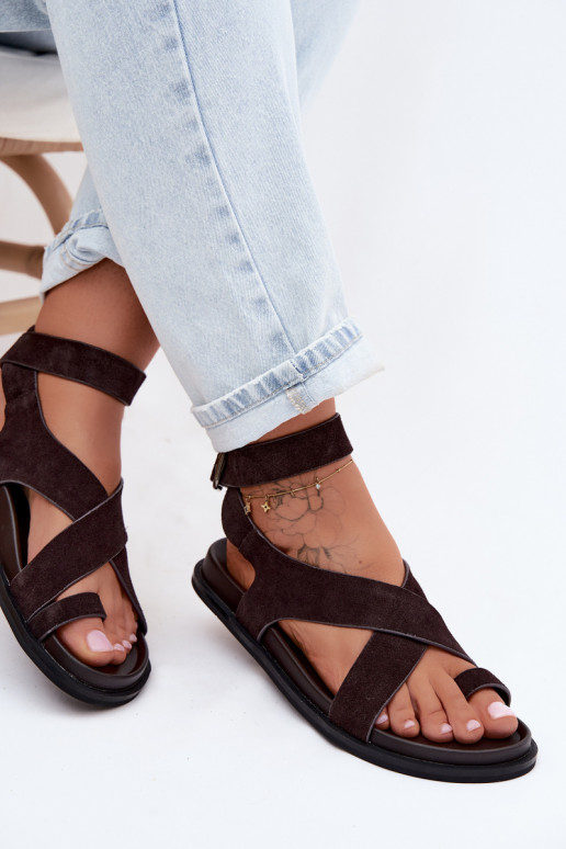 Sandali piatti in suede naturale D&A CR61-3049 cioccolato