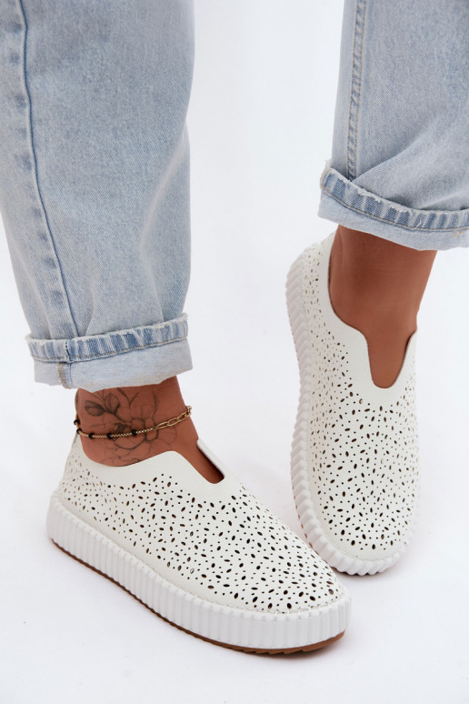 Scarpe slip-on con elementi in pizzo e piattaforma bianche Glamma