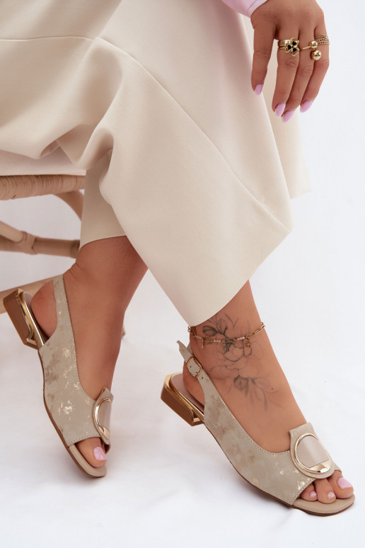 Sandali da donna con tacchi larghi con ornamenti colore dorato Glima