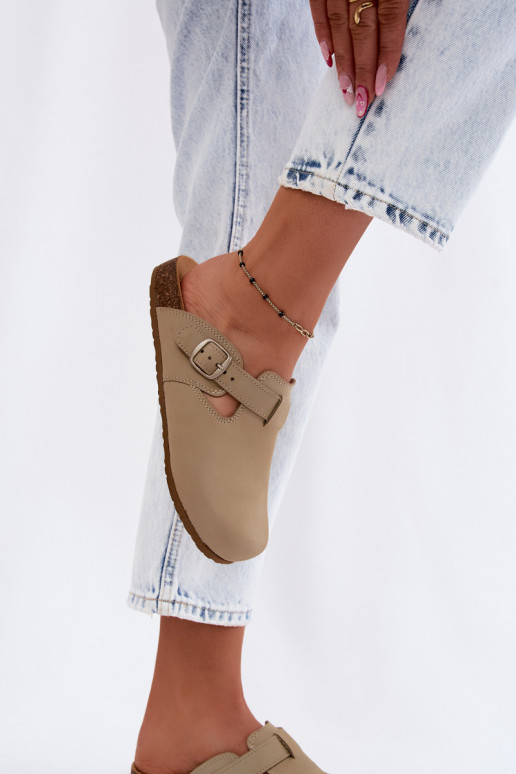 Pantofole in pelle Mule con fibbie di colore pistacchio di Zazoo