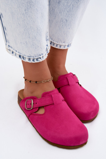 Pantofole in pelle Mule con fibbie di colore rosa di Zazoo