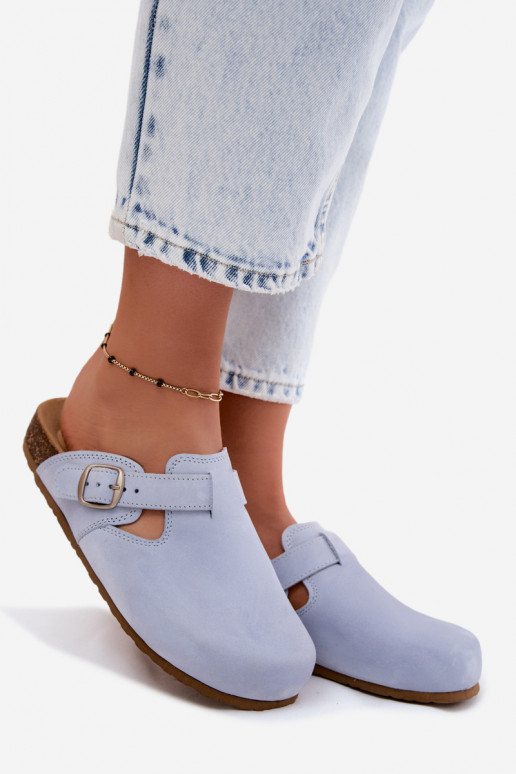 Pantofole in pelle Mule con fibbie di colore azzurro chiaro di Zazoo