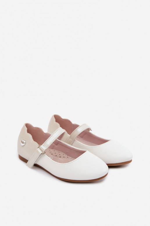 Ballerine per bambini con cinturini e chiusure adesive con cuori bianche Mossy