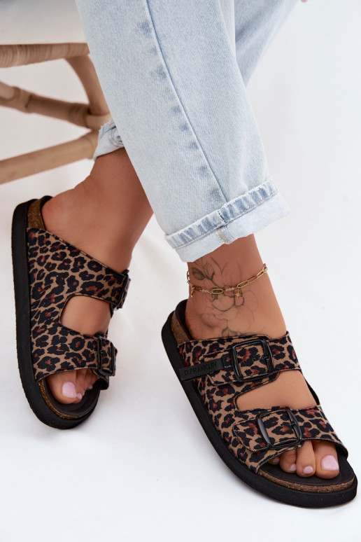 Pantofole da donna con fibbie con una piattaforma D.Franklin DFSH407011 con motivi di pelliccia di leopardo