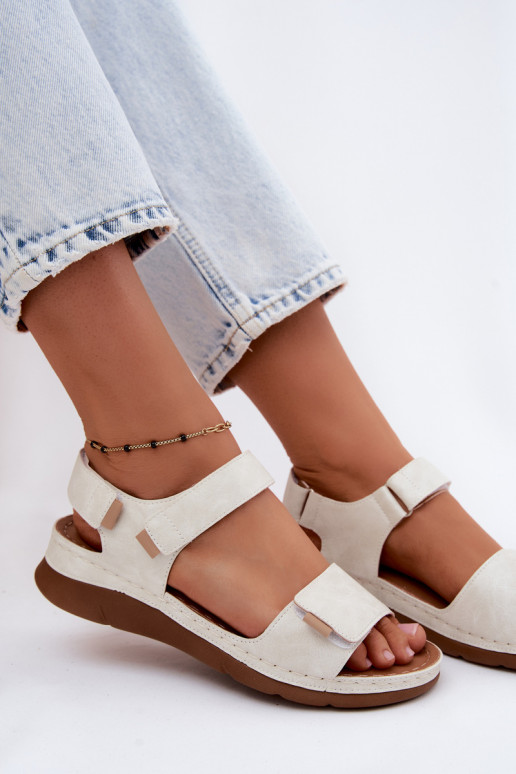 Sandali da donna con una piattaforma Colore bianco Linora