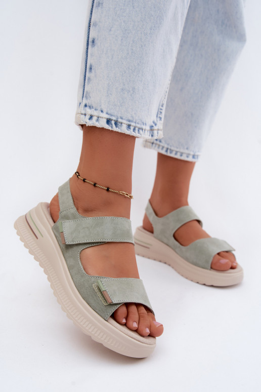 Pelle Sandali da donna in camoscio con una piattaforma colore verde Peria