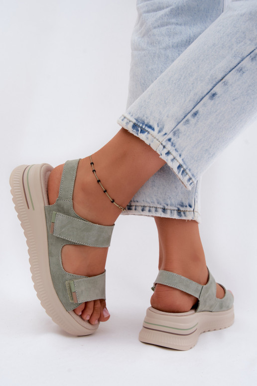 Pelle Sandali da donna in camoscio con una piattaforma colore verde Peria
