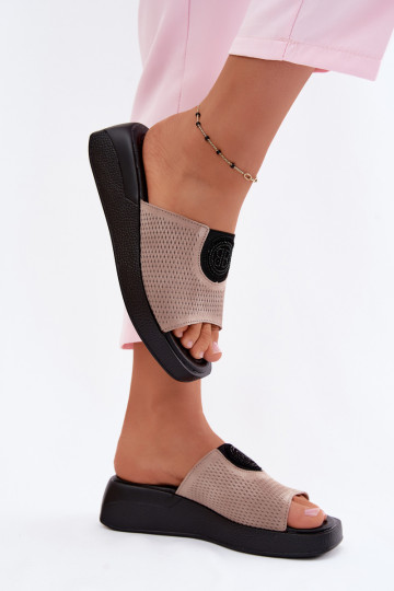 Pantofole in suede sintetico beige da donna Fablee
