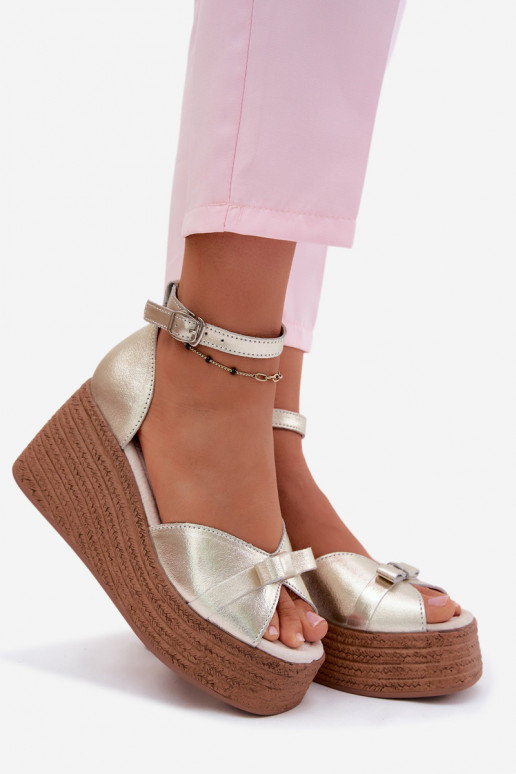 Pelle Sandali con plateau colore dorato Ashen