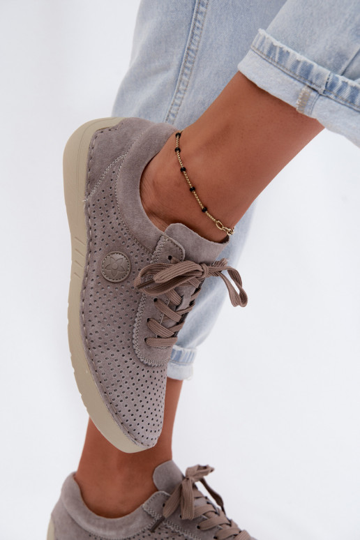 Pelle dalla pelle scamosciata scarpe Femminile con lacci beige Bahia