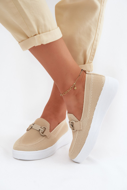  scarpe Femminile con una piattaforma con ornamenti beige Freshy