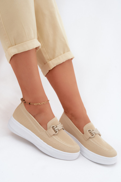  scarpe Femminile con una piattaforma con ornamenti beige Freshy