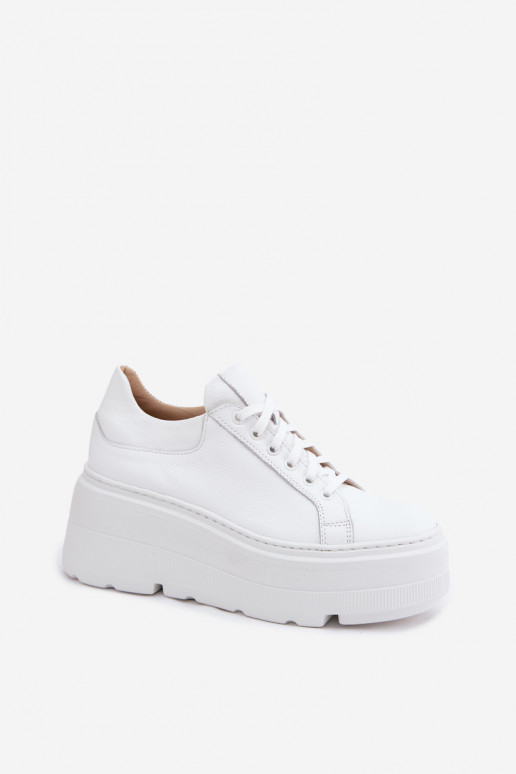Pelle Scarpe modello sneakers con una piattaforma Zazoo N1000S3 Colore bianco