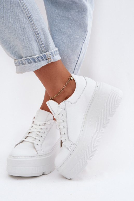 Pelle Scarpe modello sneakers con una piattaforma Zazoo N1000S3 Colore bianco