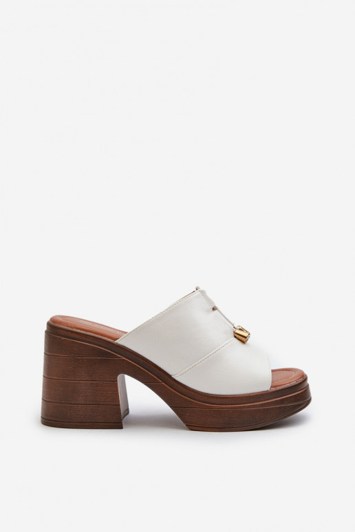 Pantofole da donna in ecopelle con una piattaforma I Klocku Colore bianco Dafira