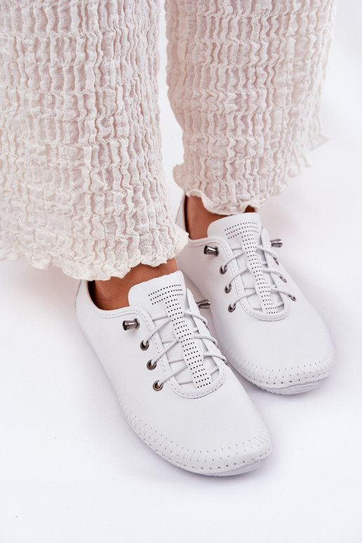 Scarpe da donna in pelle di colore bianco Artiker 54C0838