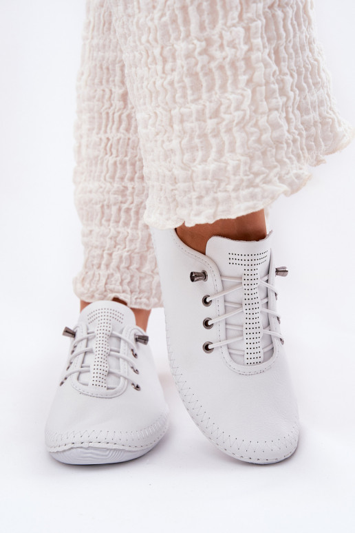 Scarpe da donna in pelle di colore bianco Artiker 54C0838