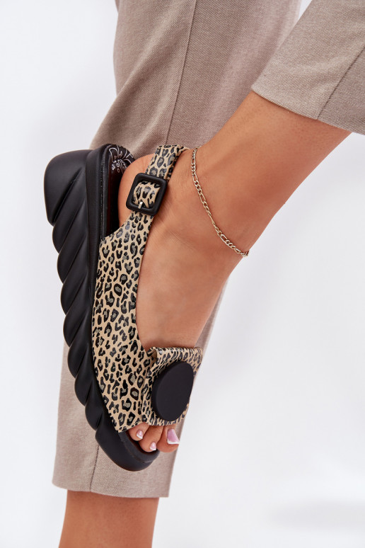 sandaliAbilitatoturalnej Skóry con una piattaforma Artiker 56C2186 con motivi di pelliccia di leopardo