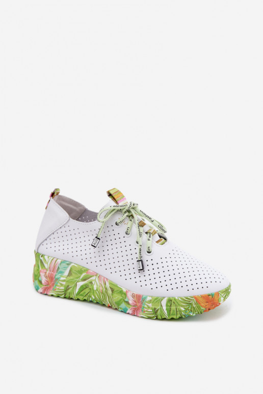 Pelle scarpe con una piattaforma Artiker 58C0600 Bianco-colore verde