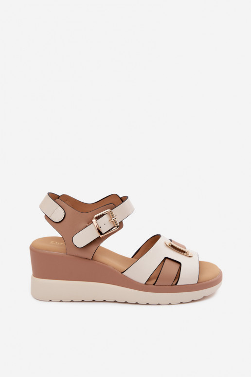 Sandali da donna Femminile con una piattaforma con strisce Artiker 58C0314 beige