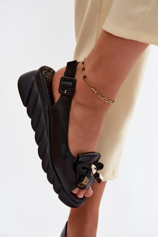 Sandali da donna neri con piattaforma e ornamenti Artiker 58C0055