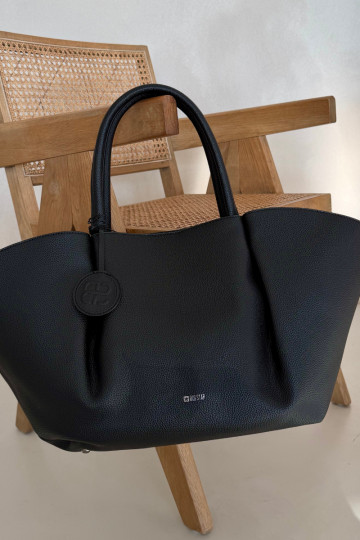 Grande borsa a mano da donna Big Star SS574005 nera 2