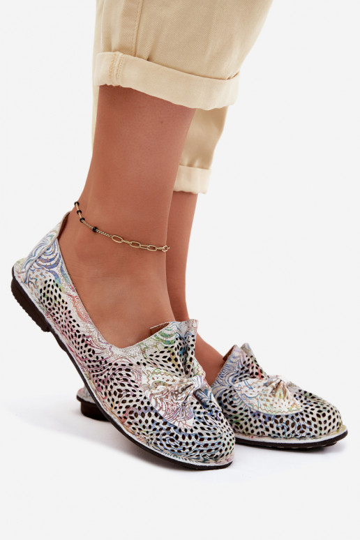 Pelle con elementi traforati scarpe Ballerine con nastri Artiker 58C3481 Colori differenti