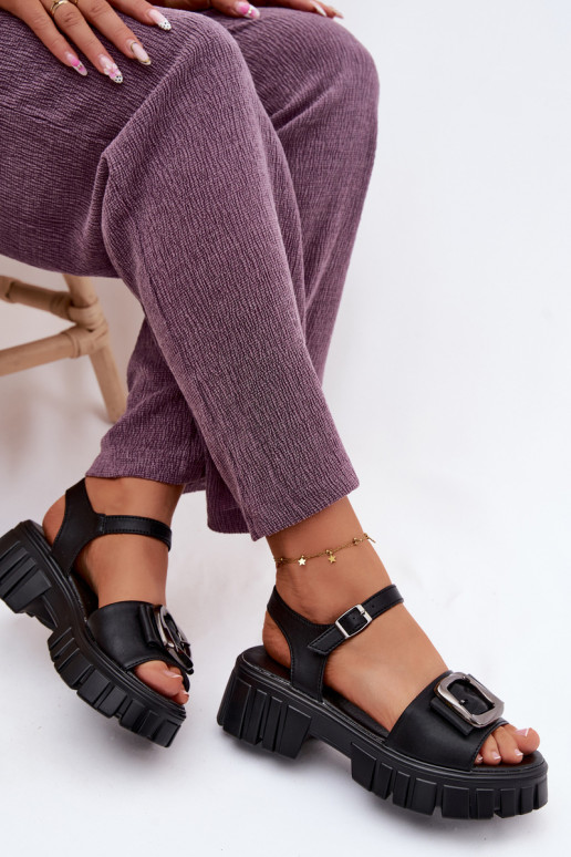 Sandali con piattaforma da donna con fibbie Vinceza 79611, colore nero