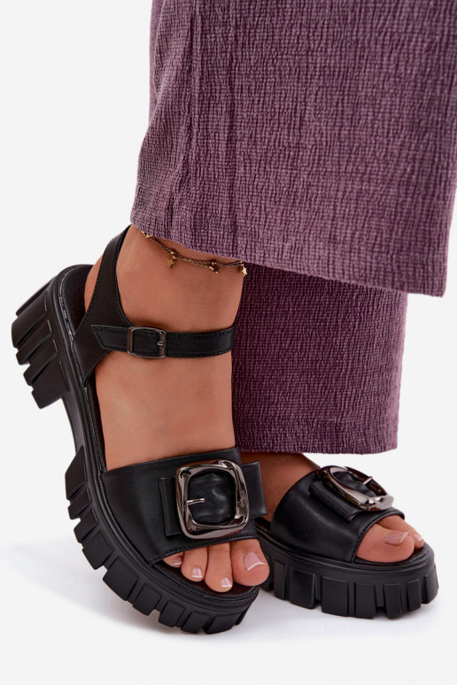 Sandali con piattaforma da donna con fibbie Vinceza 79611, colore nero
