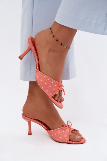Pantofole da donna con fiocchi e pois su tacco sottile di colore arancione di Shinea 2