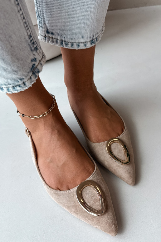 Sandali da donna con tacco largo e ornamenti di colore sabbia di Sparkle