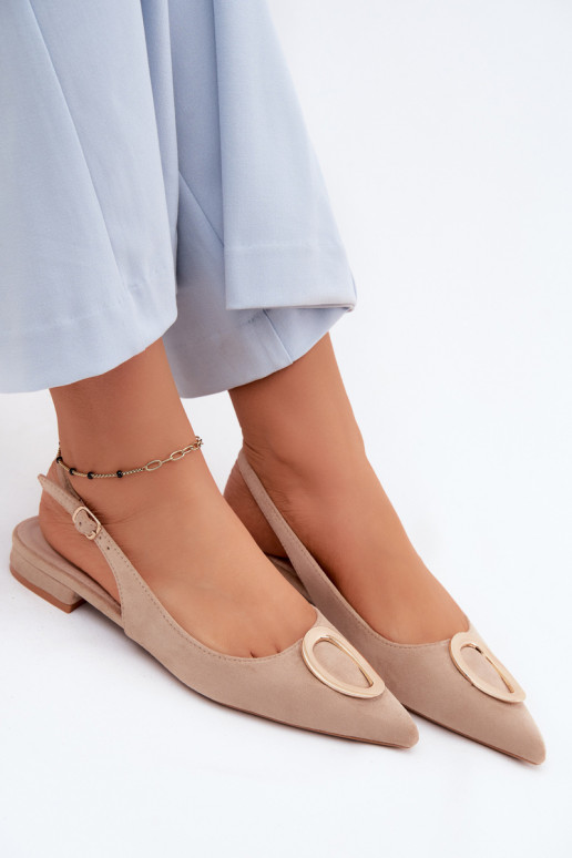 Sandali da donna con tacco largo e ornamenti di colore sabbia di Sparkle