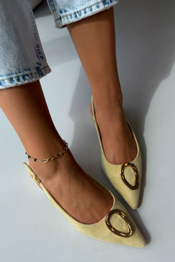 Sandali da donna con tacco largo e ornamenti di colore giallo di Sparkle