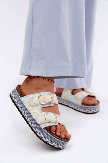 Pantofole all'uncinetto Glimma con piattaforma e fibbie color blu
