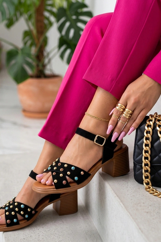 Sandali neri con tacco decorati con strass Lucy