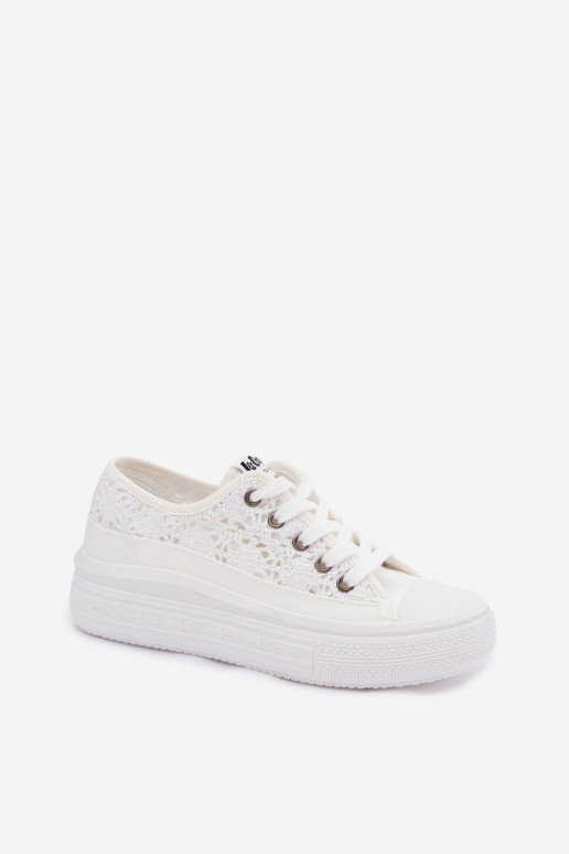 Scarpe bianche casual con piattaforma e elementi intagliati Lee Cooper LCIN-26-44-4485