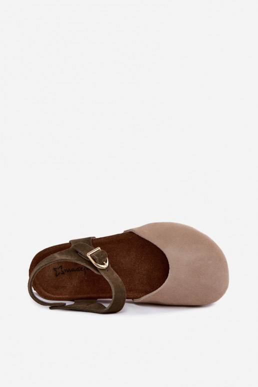 Sandali da donna in suede sintetico con punta chiusa colore sabbia