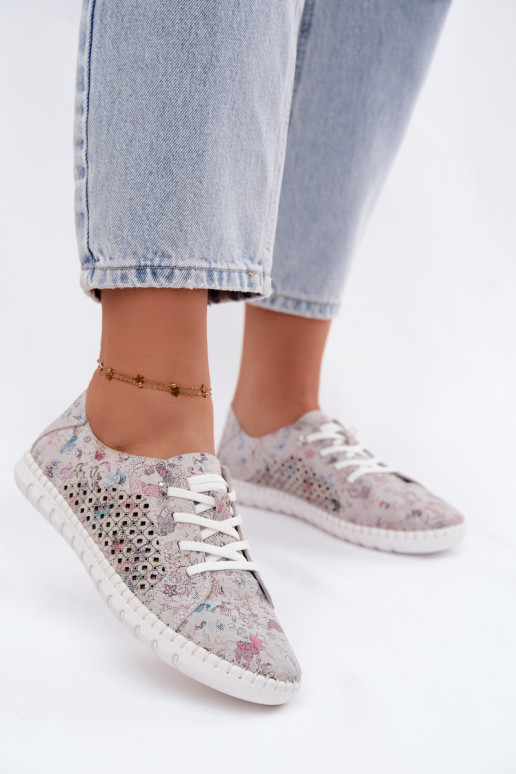 Scarpe con motivo e elementi traforati in suede sintetico di vari colori Tenebra