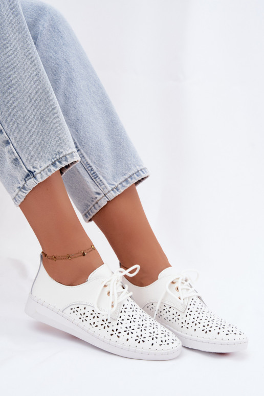 Scarpe bianche da donna con elementi traforati Softie