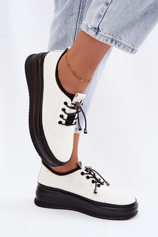Scarpe bianche da donna con piattaforma e perforazione Dalila