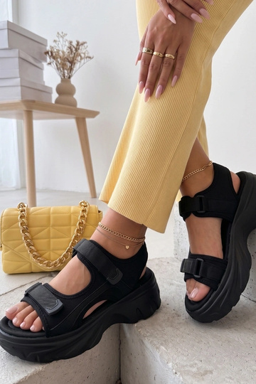 Sandali neri chunky Abigail