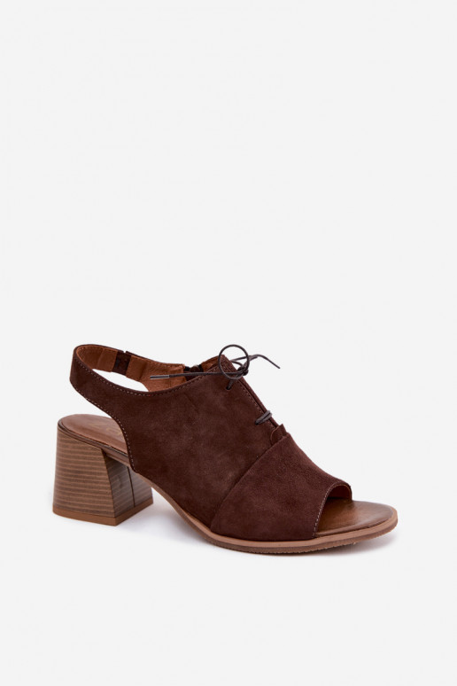 Décolleté in pelle eleganti con dettagli stilosi Zazoo 40523 color cioccolato
