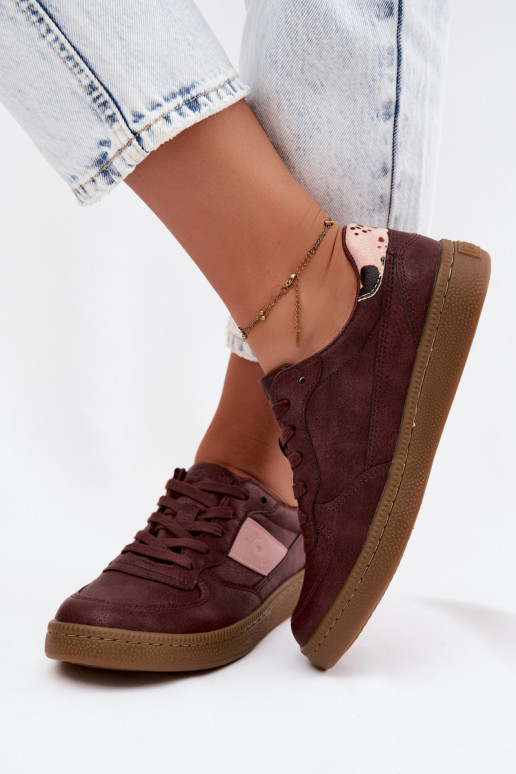 Sneakers lucidi per donne Big Star UU274016 in colore bordeaux