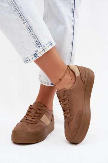 Sneakers per donne con plateau Big Star UU274015 in colore marrone